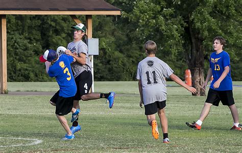 Did you know there is an Ultimate Frisbee League in Murfreesboro? - Murfreesboro News and Radio