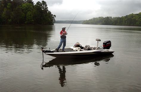 With point2, you can easily browse through tuscaloosa county, al single family homes for sale, townhouses, condos and commercial properties, and quickly get a general perspective on the real estate prices. fishing competition | Tuscaloosa County Alabama