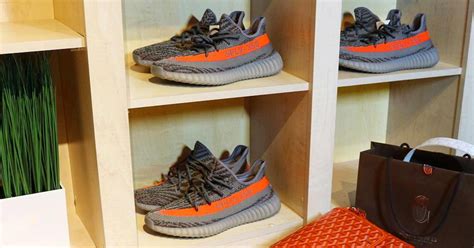 Fake Yeezys How To Spot Them And What They Look Like