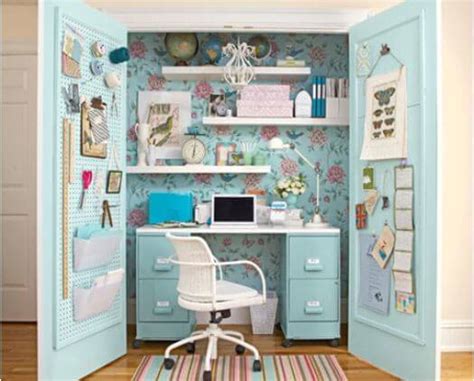 In lieu of rolling them up into dead drawer space, invest in one of these for ties. 17 Decorating Ideas for Small Spaces - Apartment Geeks