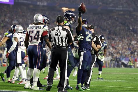 Interception Saves Win For Pats Over Seahawks 28 24