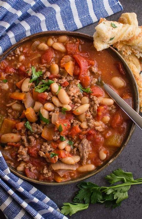 I used flour instead of breadcrumbs. Easy Homemade One Pot Chili, the best ground beef Chili ...