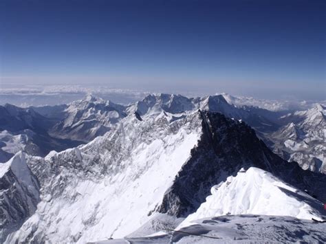 Ever since edmund hillary and his sherpa tenzing norgay became the first while more than 2,200 people have succeeded in reaching the top nearly 200 have also left their lives on the slopes of mount everest. What's the view at the top of Mount Everest like? - Quora