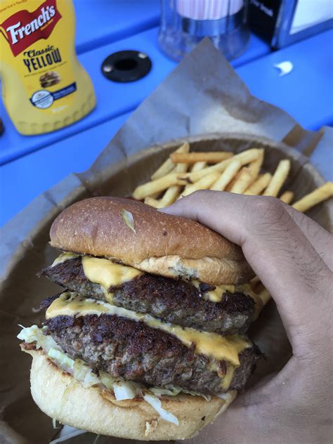 Double Cheeseburger With Extra Pickles Burgers