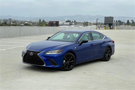 2021 Lexus Es 350 F Sport Is A Smooth Operator Cnet