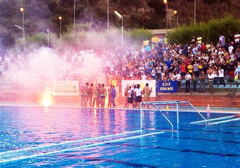 L'accordo tra presidenti e fin ha portato alla creazione di una nuova formula, al fine di ridurre le gare e portare a termine il. Pallanuoto Maschile Serie B. Il Cus Unime batte Pescara e ...