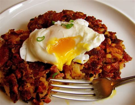 The crisp edges are what make corned beef the most delicious! Food Wishes Video Recipes: National Corned Beef Hash Day