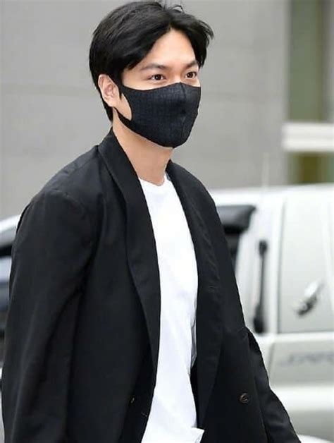 6 Potret Tampan Lee Min Ho Setelah Jalani Wajib Militer - Foto 1