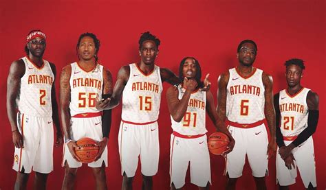New atlanta hawks uniform uses gold and not banana yellow. Sqaud!!!! #2chainz #future #YoungThug #quavo #guccimane ...