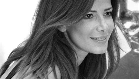 Salle du trésor avec cyril hanouna, nathalie simon, elsa fayer, eric guigne, céline geraud, marc lievremont. Elsa Fayer - The Hollywood Actress