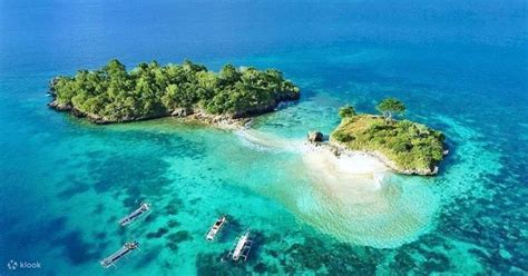Gili Petelu And Pink Beach Island Hopping And Snorkeling Trip From