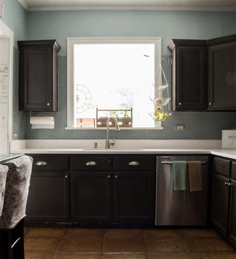 Chocolate brown paint kitchen cabinets1 jpg 500 375 pixels kitchen cabinet color schemes kitchen cabinet colors kitchen cupboard designs. Builder Grade Kitchen Makeover with White Paint