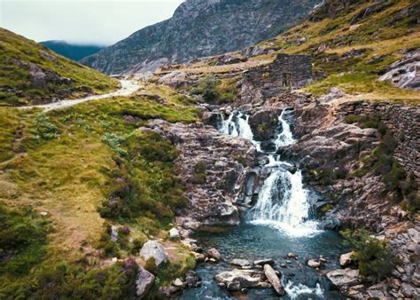 7 Fast Facts About Waless Stunning Snowdonia National Park Snowdonia