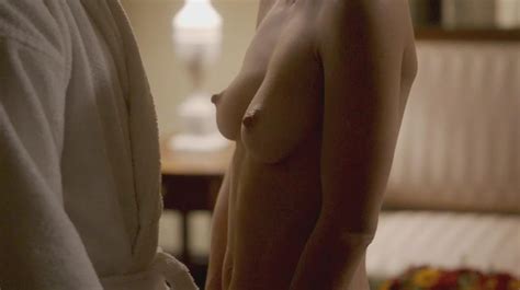 Голая Лиззи Каплан в Masters of Sex