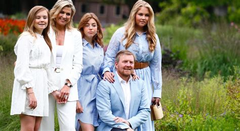 Näytä lisää sivusta familie facebookissa. Koninklijke familie viert Koningsdag volgend jaar in déze stad