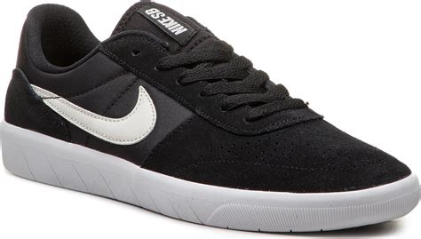 Nike sb teamed up with 80s band, the melvins for two different colorways of the dunk high, which each featured an assortment of graphics from scripted with the artist's signature doom lettering on the lace flaps and metal lace locks, this shoe also incorporates his classic artwork on both the insoles. Nike SB Team Classic AH3360-003 - Skroutz.gr