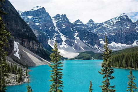Beautiful Moraine Lake In Banff National Park Canada Del Colaborador