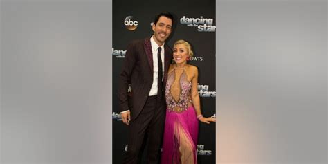 Dancing With The Stars Taken Over By Engaged Twins Nikki Bella Drew