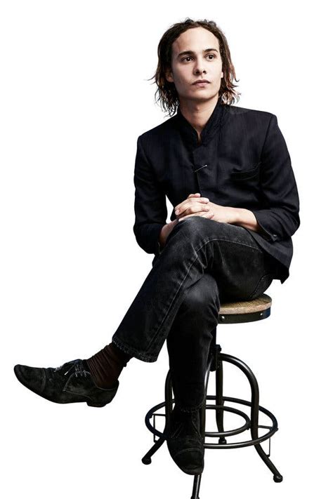 British teen serina first casting. Frank Dillane of 'Fear the Walking Dead,' Dodging Zombies ...