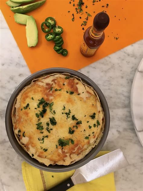 Green chile creamy chicken enchiladas. siriously delicious: Green Chile Chicken Enchilada Casserole