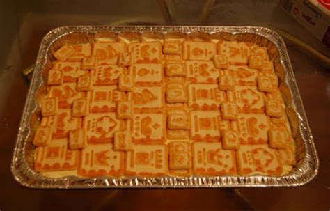 Serve warm, or cover and refrigerate for up to 2 days. Paula Deen's "Not Yo' Mama's Banana Pudding" ! - FULL BUZZ