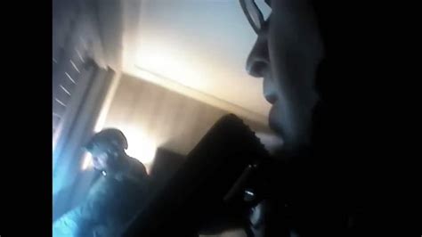 Police Release Body Cam Footage Of Entry To Las Vegas Gunmans Hotel Suite Cbc News