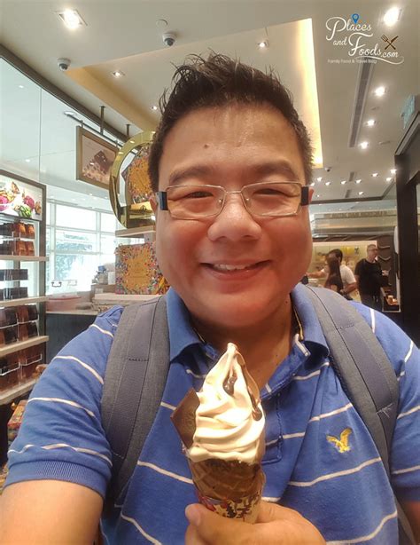 There are two godiva outlets that sells the soft serve ice creams which is the godiva nu sentral and godiva klcc outlet. Godiva Soft Serve Ice Cream KLCC Malaysia