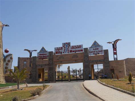 .الى اسوان 2020 ، فى اطار الخدمات المقدمة لحضراتكم من موقع سفر نقدم لكم اليوم مواعيد القطارات من القاهرة الي اسوان والعكس بالتفاصيل أقرأ ايضا مواعيد قطارات vip القاهرة اسوان 2020 واسعار التذاكر. أهم الأماكن الترفيهية والفنادق محافظة أسوان