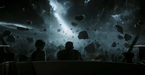 Alem Da Fenda De Aquila