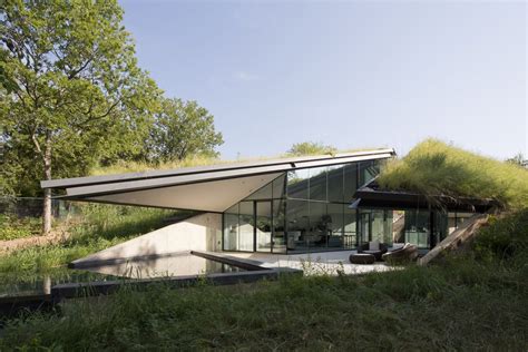 10 Sustainable Houses You Would Love To Live In