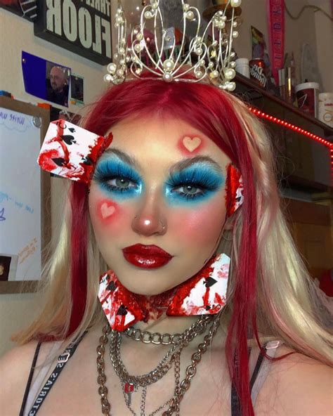 Queen Of Hearts Makeup Look Queen Of Hearts Halloween Costume Queen Of Hearts Makeup