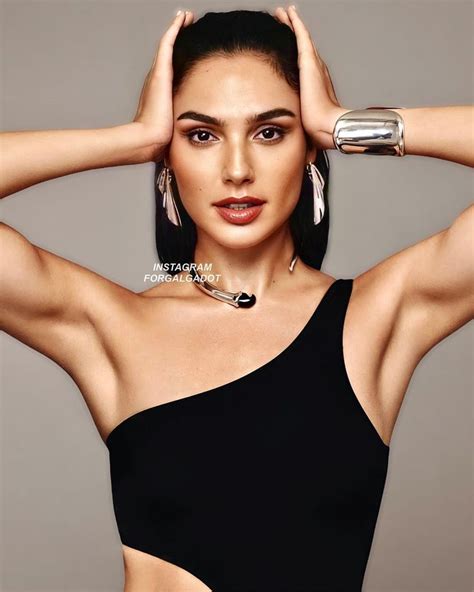 Gal Gadot Fan On Instagram Comment Down Below If You Love This