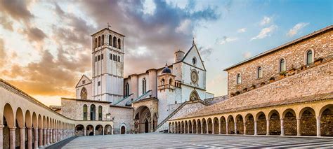 La pagina ufficiale del corriere dell'umbria Pasqua 2018 a Foligno, in Umbria