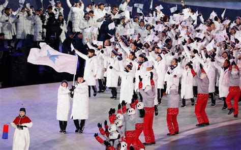 このまま〝小林演出〟が開会式で強行されれば、東京五輪はもちろん日本の国家全体に悪影響を及ぼす可能性がある。 際問題になりかねない犯罪行為でしょ。 大会への影響も含めて。 解任だけなの？ 軽いね」と五輪にとどまらず大きな国際問題に発展することを危惧する声が上がっている。 平昌五輪開会式 南北統一旗に大歓声/五輪ニュース/五輪 ...