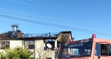 Antalya'nın kaş ilçesinde orman yangını çıktı. Odun Sobası Bir Evi Kül Etti - Antalya