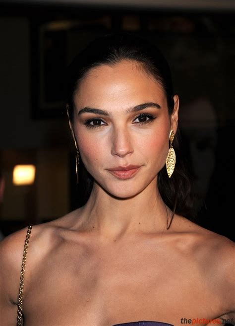 Photos, family details, video, latest news 2021 on zoomboola. 'Fast & Furious' actress Gal Gadot set to play Wonder ...