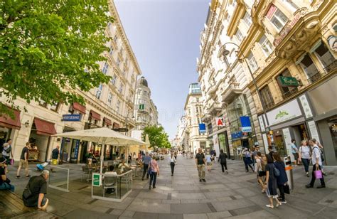 Karntnerstrasse Shopping Street In Downtown Vienna Austria Editorial Image Image Of Walking