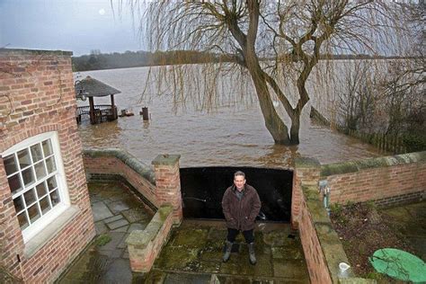 Why Wait For Ministers I Built My Own £20 000 Flood Defence Flood Prevention Flood Wall