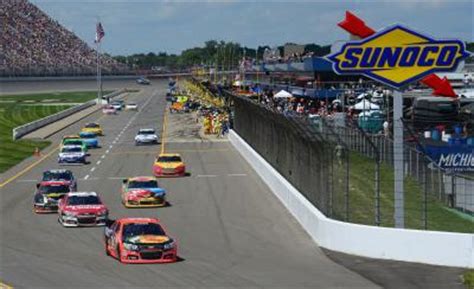 Each finishing spot in the field earns a driver points, from a maximum of 40 points to the driver who finishes first, down to one point for the driver who finishes 40th. What Is the Yearly Salary of a NASCAR Driver? | Chron.com