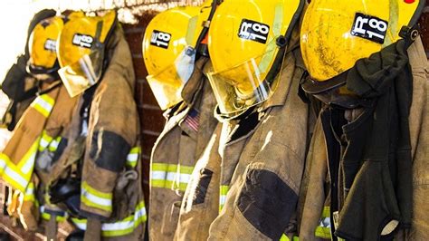 Check spelling or type a new query. 15 Kata-Kata Penyemangat untuk Pemadam Kebakaran (2021 ...