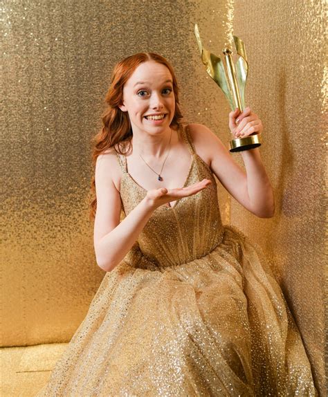 Amybeth Mcnulty 2019 Canadian Screen Awards Broadcast Gala Photoshoot