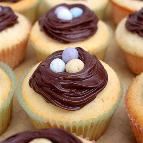 A Pretty And Simple Cupcake Recipe For Easter Simple Bites