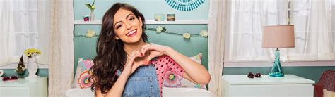 Youtube Creator Stories How Bethany Mota Made Confidence The Must Have Accessory