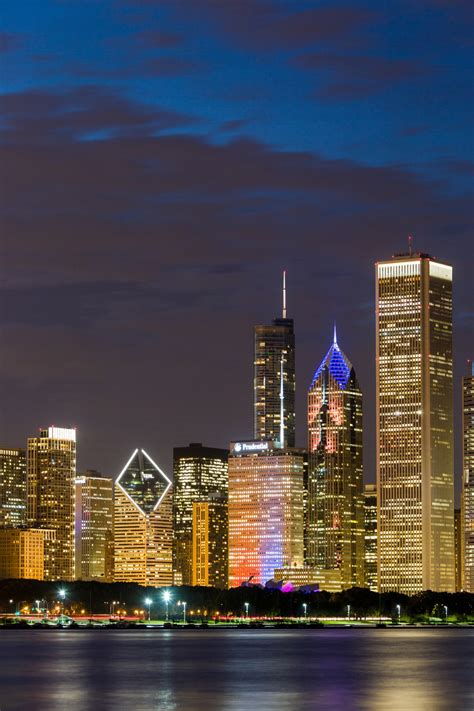 Chicago Skyline At Night Free Stock Photo - Public Domain Pictures