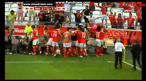74' remate fallado por sandro lima (gil vicente) remate con la izquierda desde el lado izquierdo del interior del área el balón se pierde por el lado derecho de la portería. Goal Markovic , Lima ~ Benfica 2-1 Gil Vicente ~ 25 08 ...