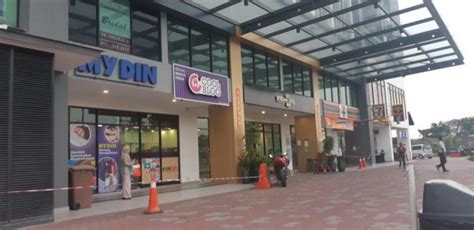 Seperti puri surya jaya , valencia , osaka , jaya harmoni , grand alexandria , grand surya , surya breeze dll. Suria Jaya E-SOFO Fully Single Room, KTM, Padang Jawa ...