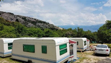 Wohnwagen Naturist Camping Bunculuka Baska Insel Krk Kroatien
