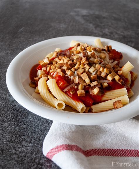 Our wide selection of deli meats and olives are always a favorite. Pasta Napoli + drei Variationen - Möhreneck