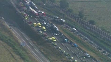 Kent Pile Up Dozens Hurt As Cars Crash On Sheppey Crossing Bbc News