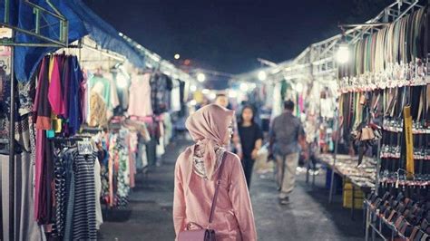 4 Pasar Malam Yang Bisa Dikunjungi Saat Liburan Di Surabaya Halaman 2